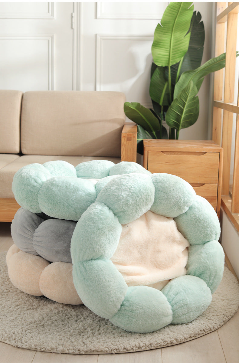 Floral Pet Bed – Comfy, Cute Spot for Naps