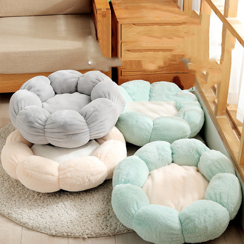Floral Pet Bed – Comfy, Cute Spot for Naps