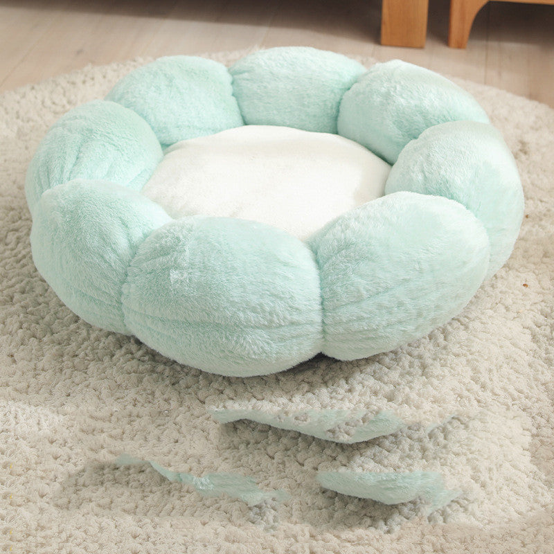 Floral Pet Bed – Comfy, Cute Spot for Naps
